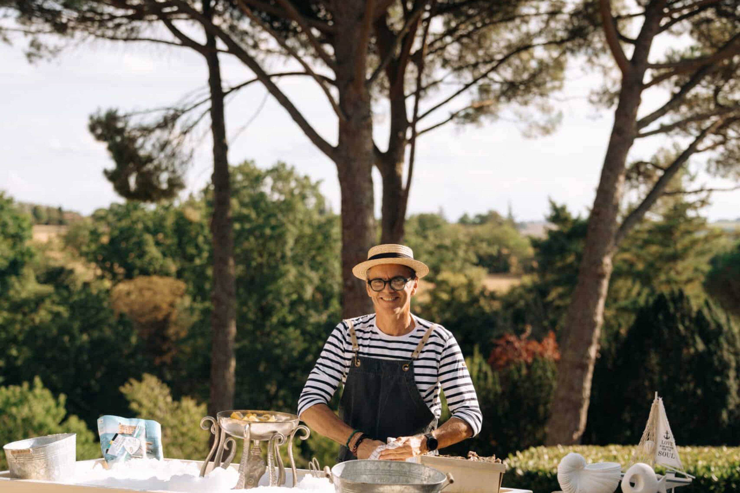 Cocktail vin d'honneur bar à huîtres Domaine de Gailhaguet